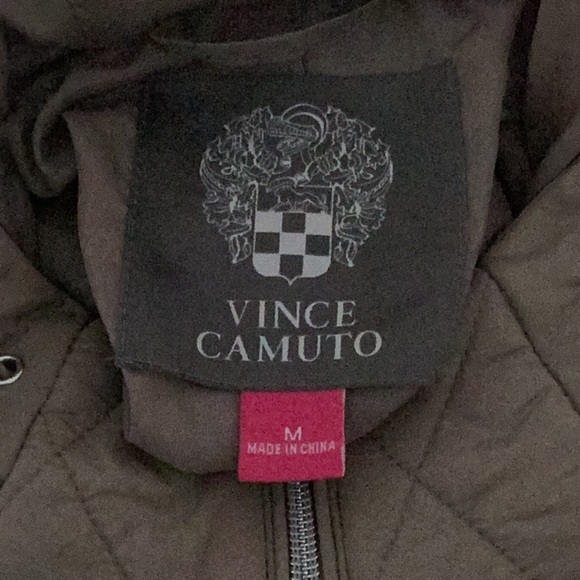 Vince Camuto NWT Women's Water Resistant Quilted Hooded Jacket Taupe Medium - Picture 8 of 9